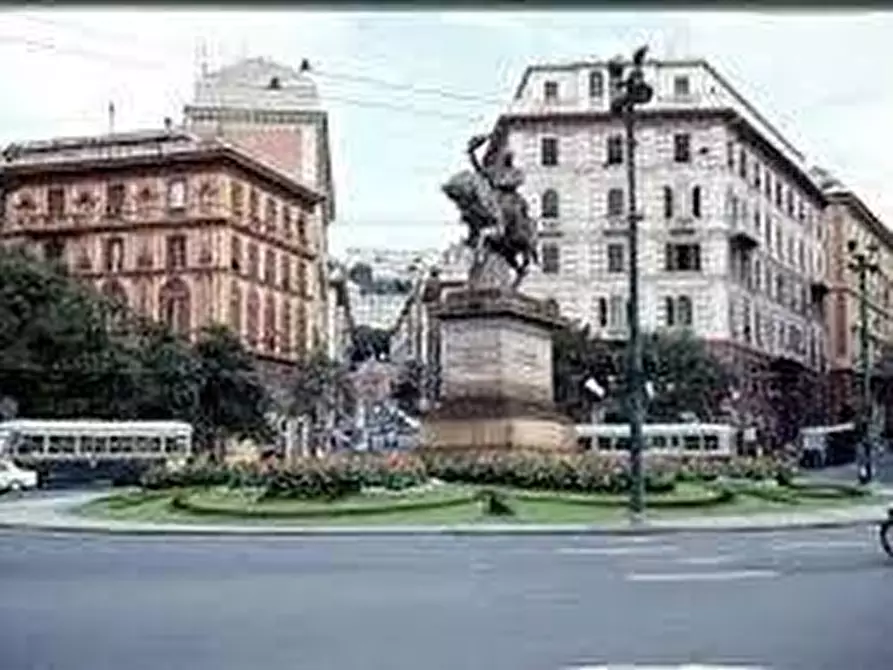 Immagine 1 di Appartamento in vendita  in Via Palestro 9 a Genova