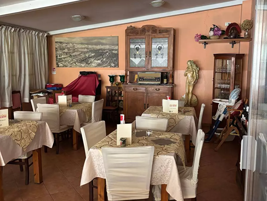 Immagine 1 di Locale commerciale in vendita  in Corso Trento e Trieste a Ronco Scrivia