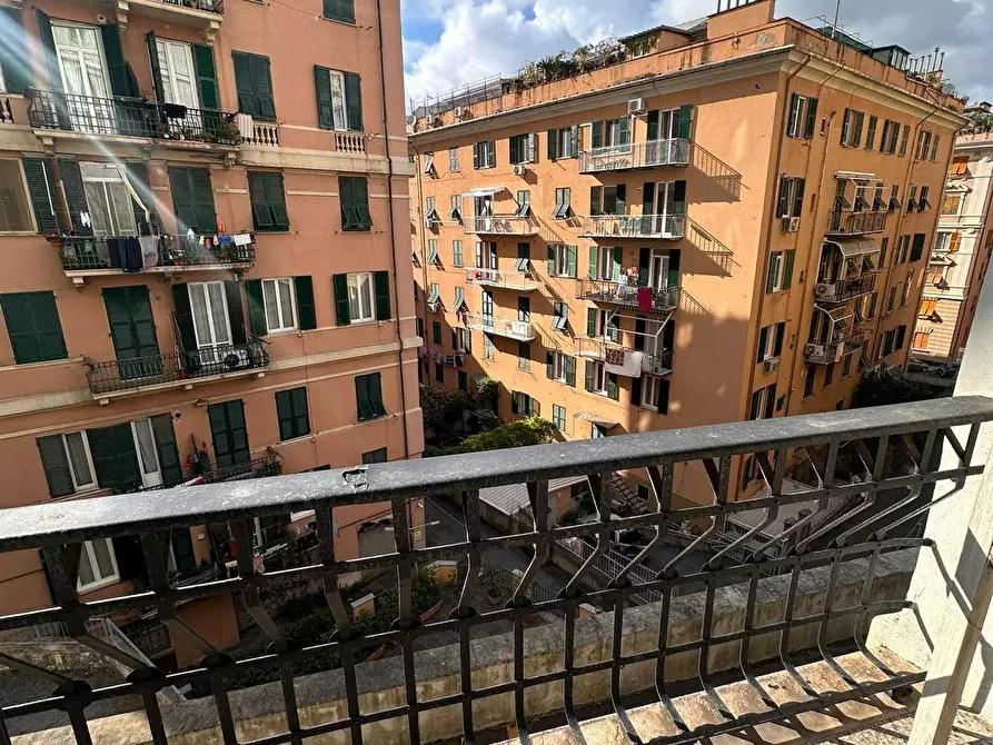 Immagine 9 di Appartamento in vendita  in via nizza 6 a Genova