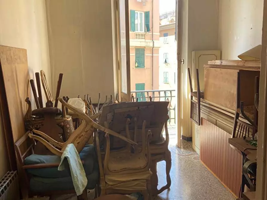 Immagine 10 di Appartamento in vendita  in via nizza 6 a Genova