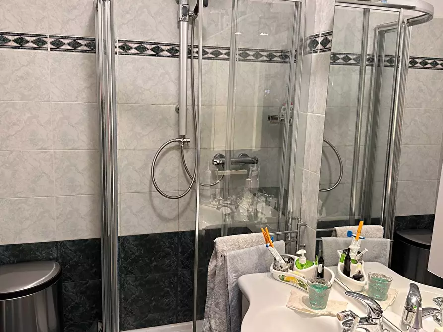 Immagine 9 di Appartamento in vendita  in Via Rubaldo Merello 16 a Genova