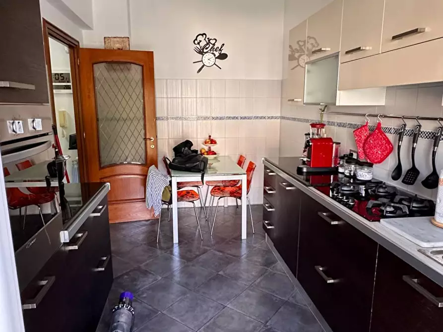 Immagine 4 di Appartamento in vendita  in Via Raffaele Ricca 20 a Genova