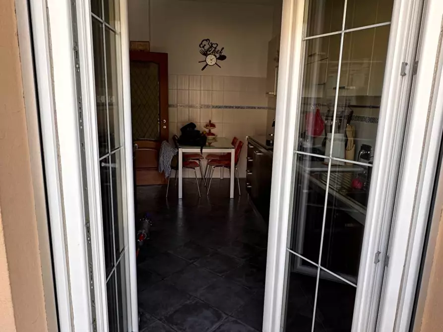 Immagine 10 di Appartamento in vendita  in Via Raffaele Ricca 20 a Genova