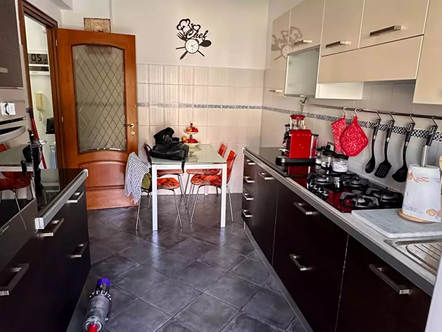 Immagine 11 di Appartamento in vendita  in Via Raffaele Ricca 20 a Genova