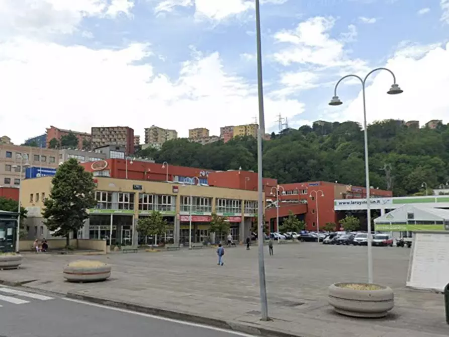 Immagine 1 di Capannone industriale in vendita  in Via Renata Bianchi a Genova
