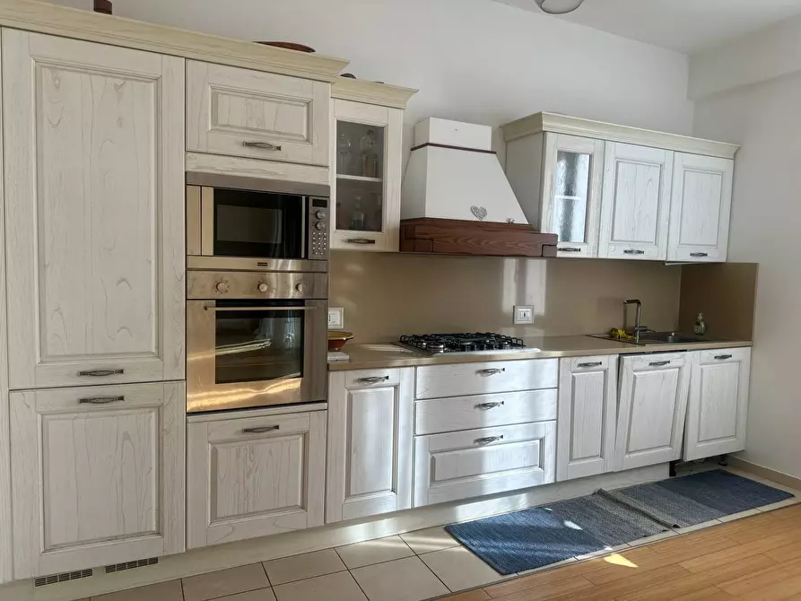 Immagine 15 di Appartamento in vendita  in Largo San Francesco Da Paola 53 a Genova