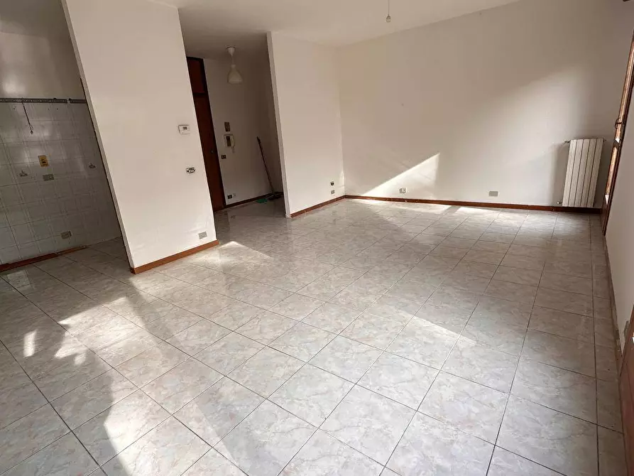 Immagine 14 di Appartamento in vendita  in Strada Nuova 15 a Ovada