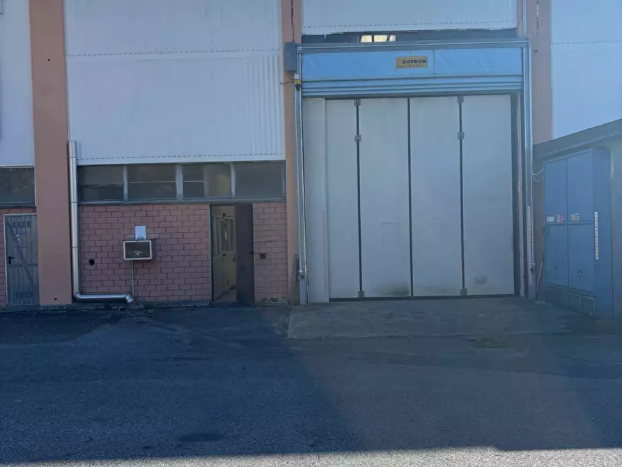 Immagine 22 di Capannone industriale in vendita  in Via Pontasso a Casella