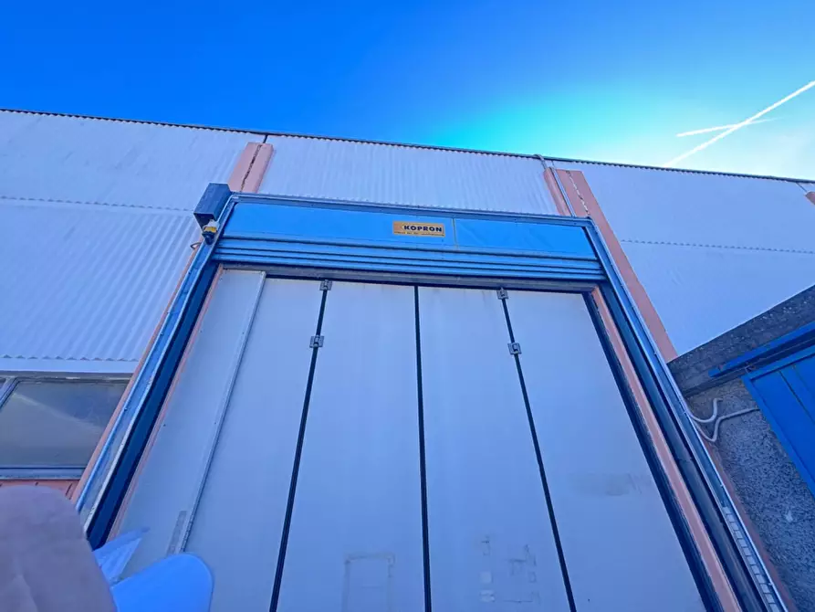 Immagine 29 di Capannone industriale in vendita  in Via Pontasso a Casella