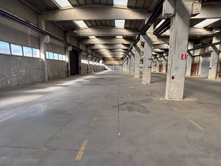 Immagine 30 di Capannone industriale in vendita  in Via Pontasso a Casella