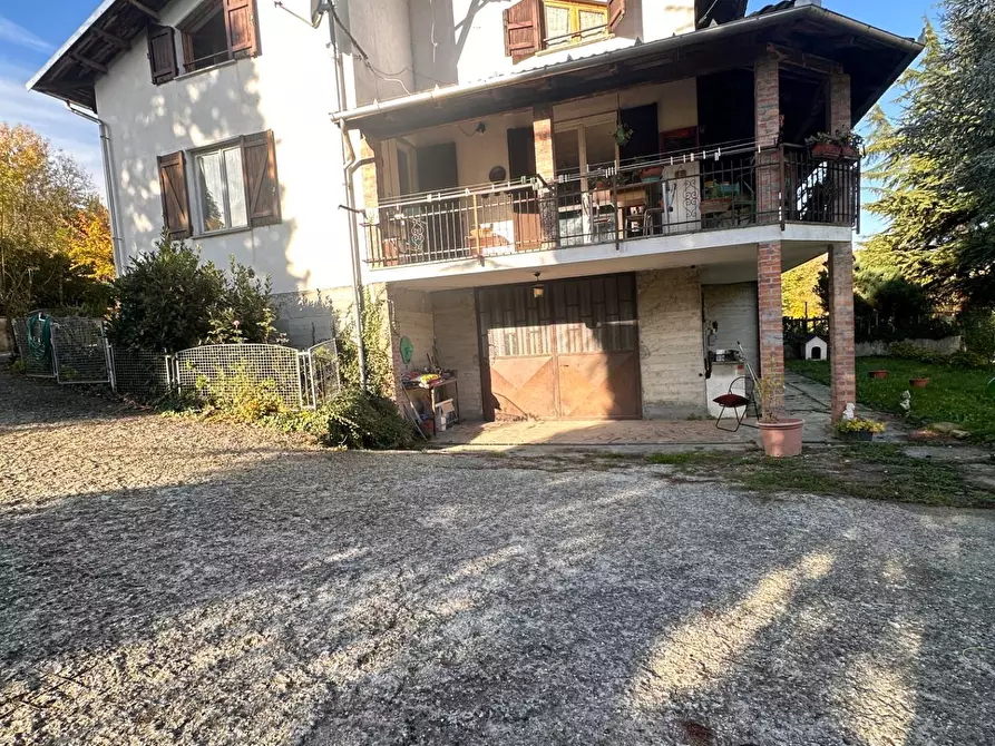 Immagine 1 di Casa indipendente in vendita  in Via Caramagna 23 a Alice Bel Colle