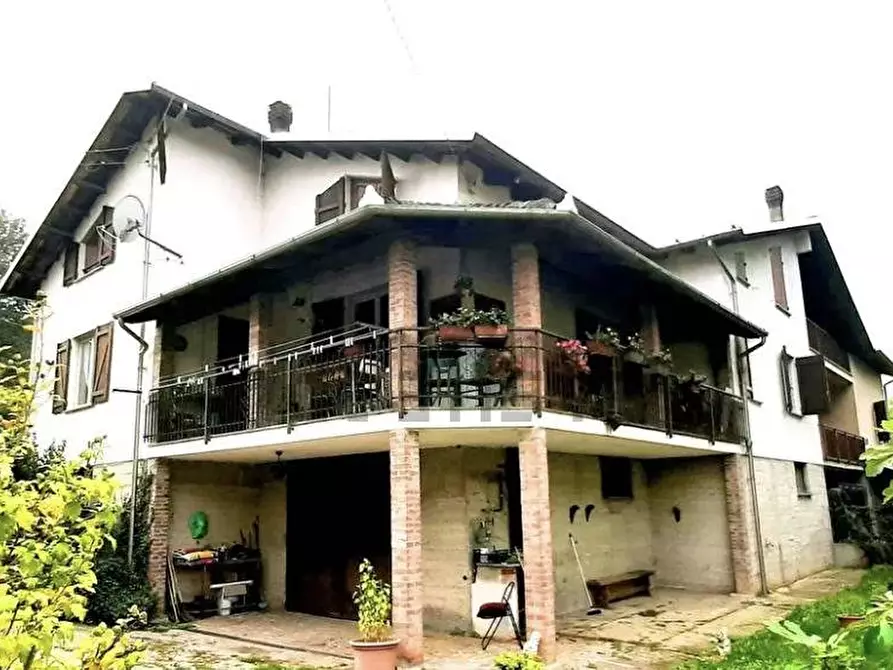 Immagine 2 di Casa indipendente in vendita  in Via Caramagna 23 a Alice Bel Colle