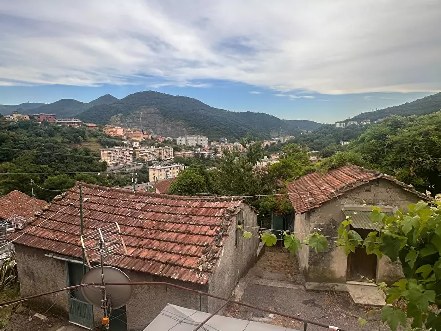 Immagine 1 di Casa semindipendente in vendita  in Salita San Giacomo Di Molassana a Genova