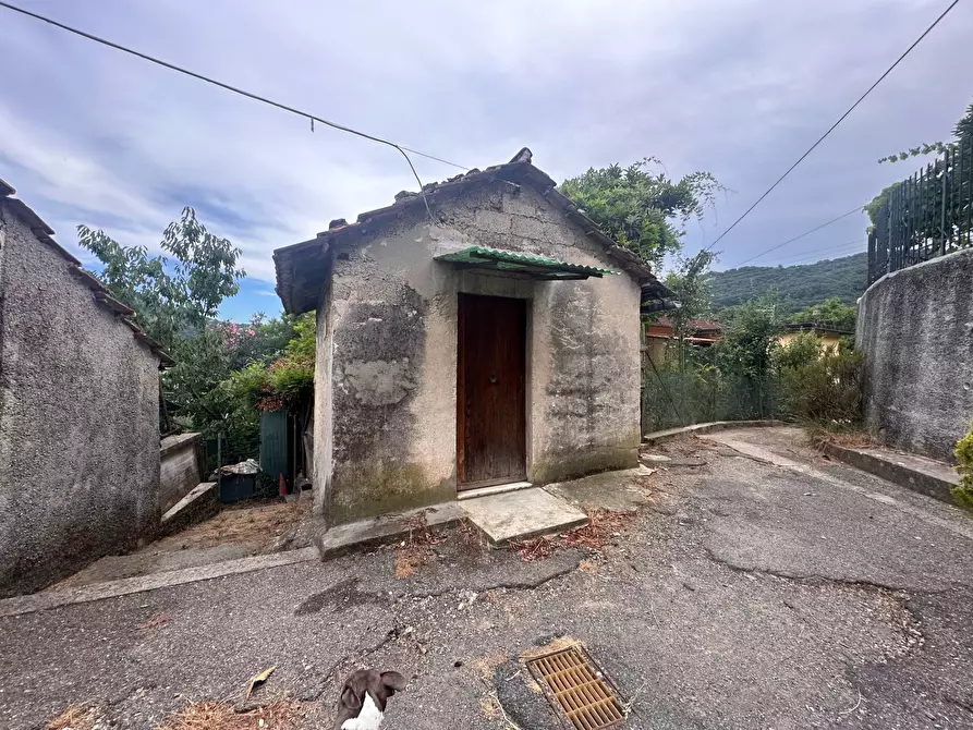 Immagine 9 di Casa semindipendente in vendita  in Salita San Giacomo Di Molassana a Genova
