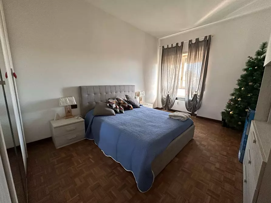 Immagine 14 di Appartamento in vendita  in Via Piaggio 20 a Genova