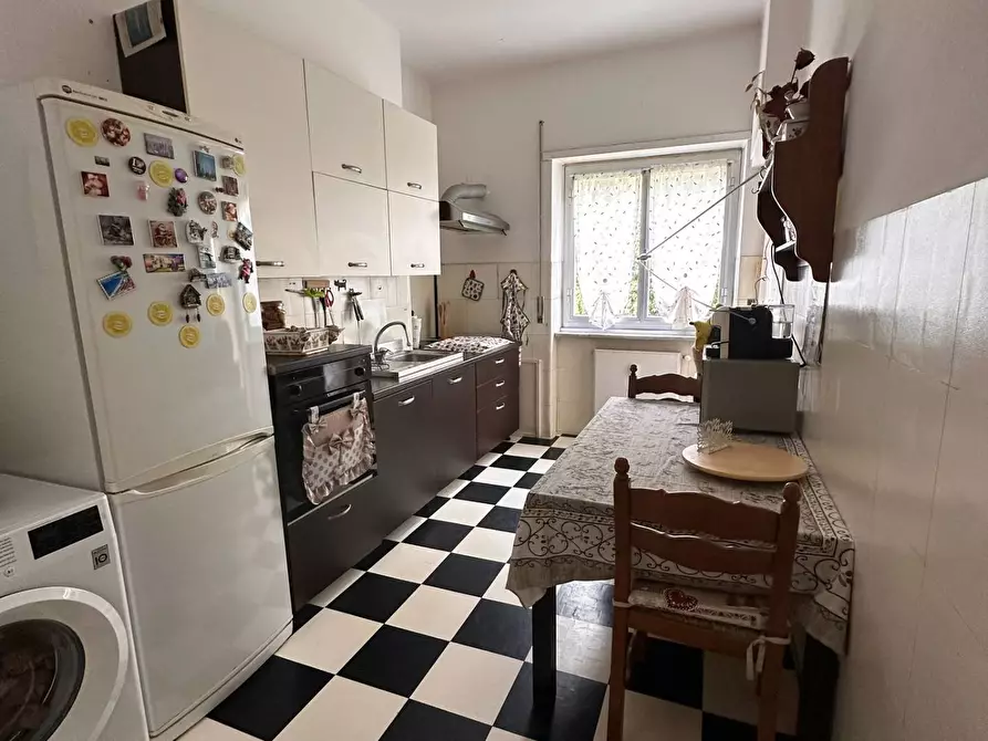 Immagine 13 di Appartamento in vendita  in Via Piaggio 18 a Genova