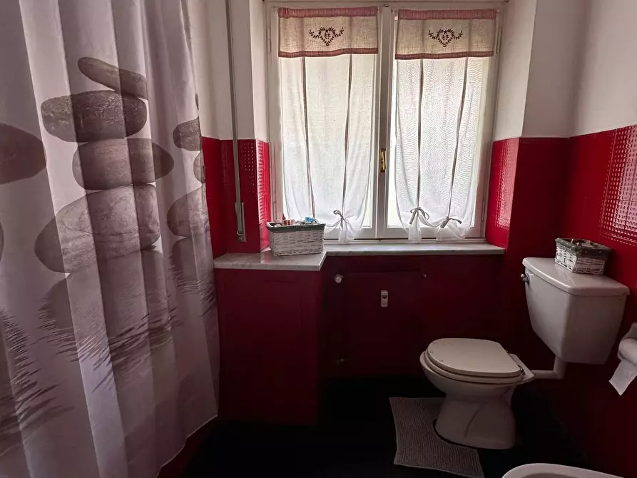 Immagine 10 di Appartamento in vendita  in Via Piaggio 18 a Genova