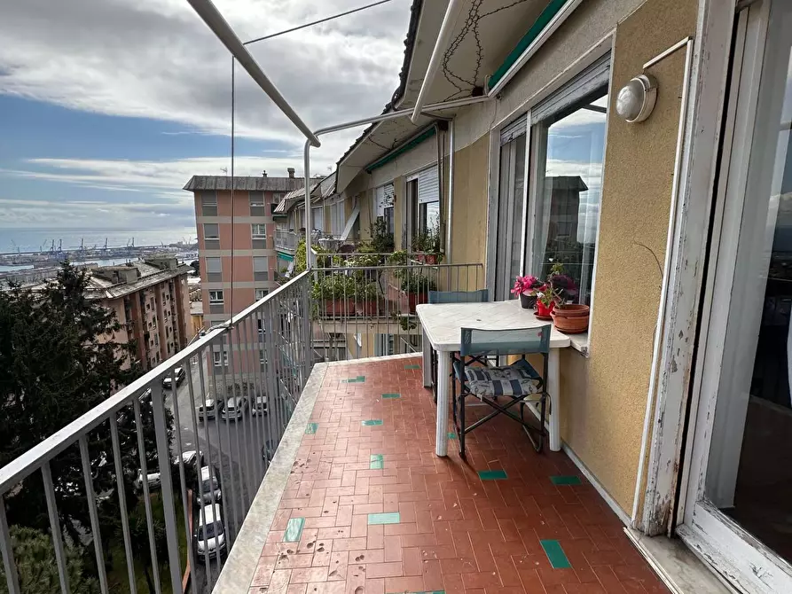 Immagine 19 di Appartamento in vendita  in Via Piaggio 18 a Genova