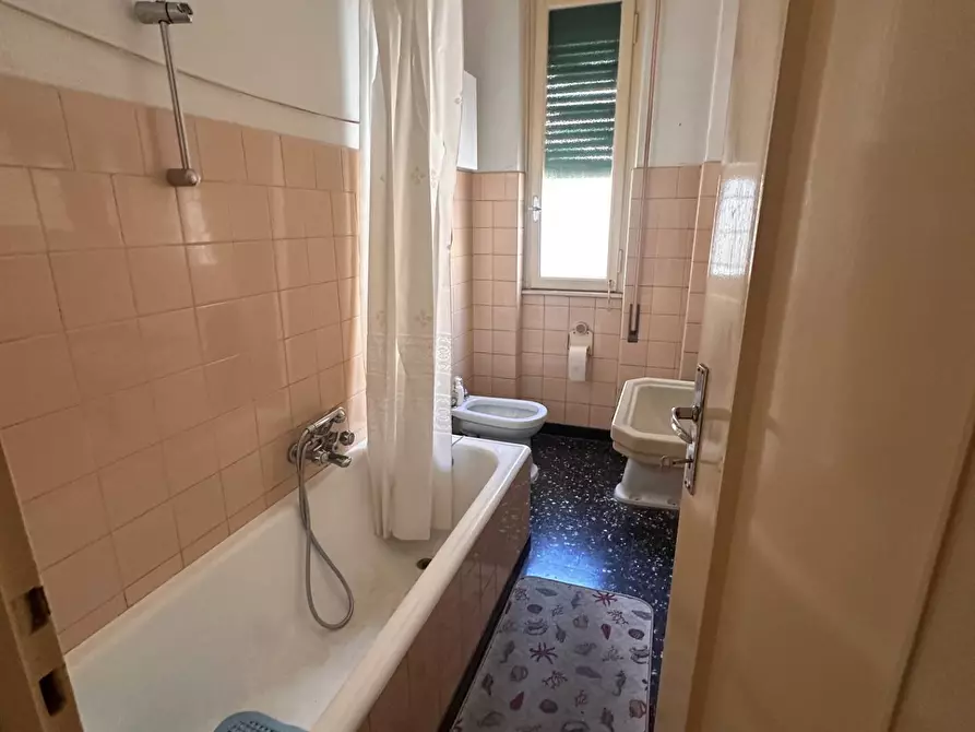 Immagine 6 di Appartamento in vendita  in salita torre del menegotto 8 a Rapallo