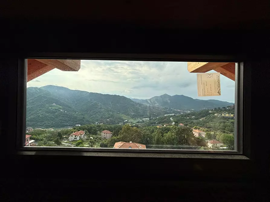 Immagine 28 di Casa semindipendente in vendita  in Via Costa Favareto 4 a Crocefieschi