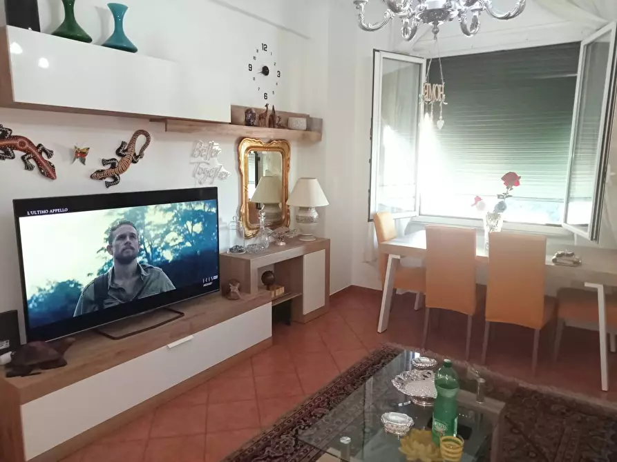 Immagine 13 di Appartamento in vendita  in Via Pierino Negrotto Cambiaso 22 a Genova