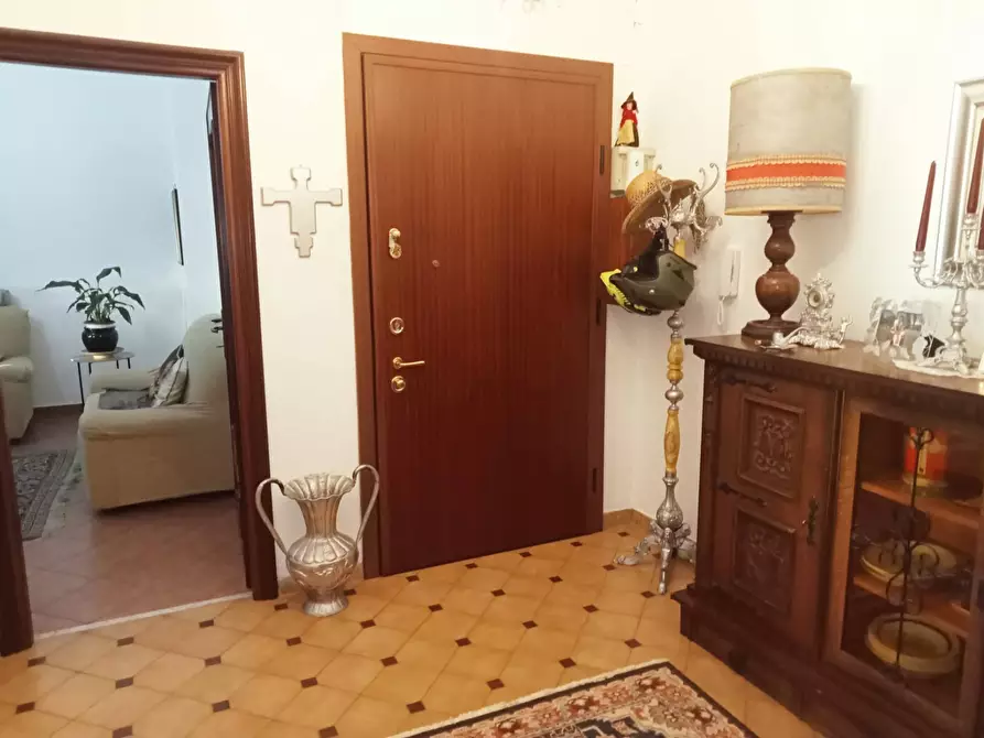 Immagine 10 di Appartamento in vendita  in Via Pierino Negrotto Cambiaso 22 a Genova