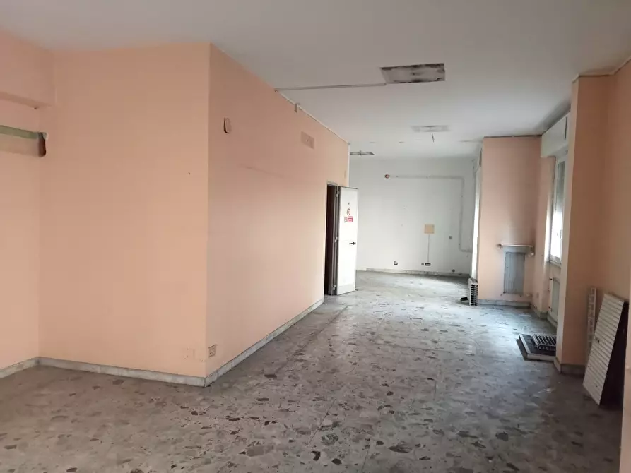 Immagine 9 di Ufficio in vendita  in via piacenza a Genova