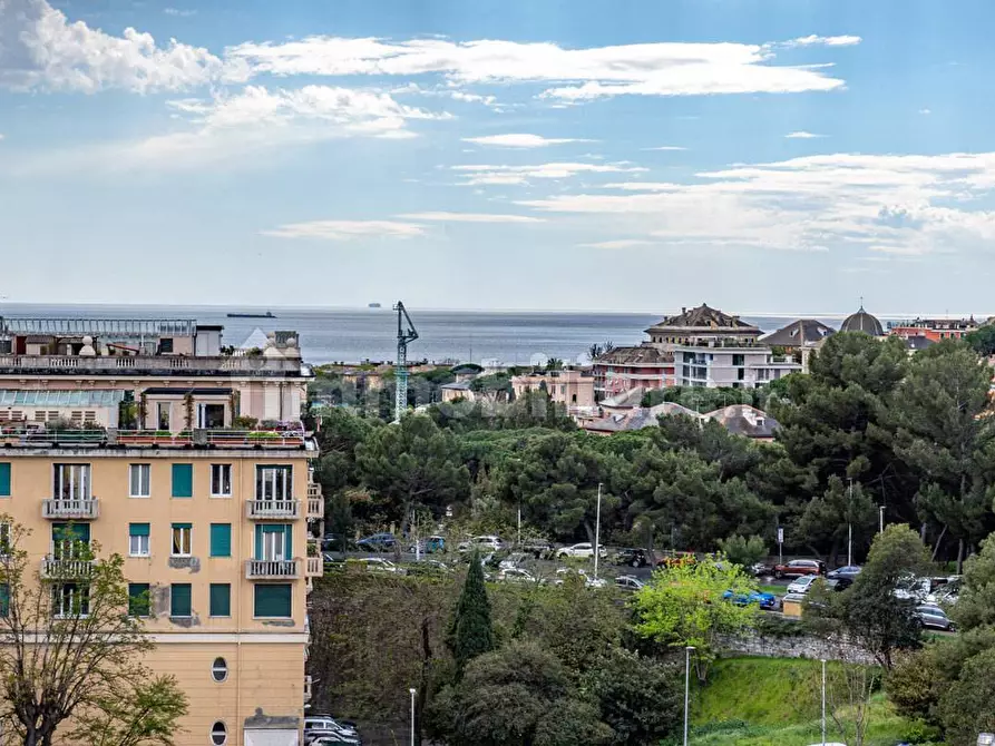 Immagine 13 di Appartamento in vendita  in VIA MONTEZOVETTO 12 a Genova