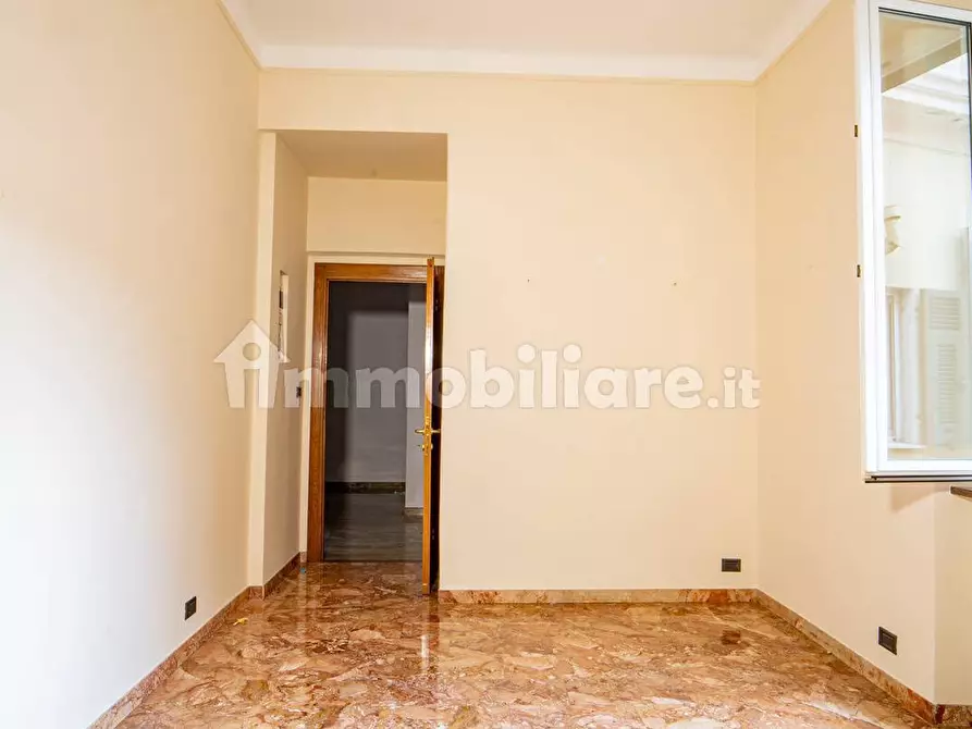 Immagine 4 di Appartamento in vendita  in VIA MONTEZOVETTO 12 a Genova