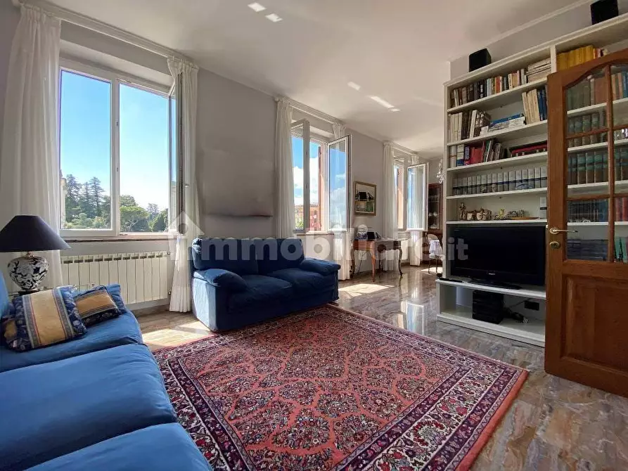 Immagine 2 di Appartamento in vendita  in VIA MONTEZOVETTO 12 a Genova