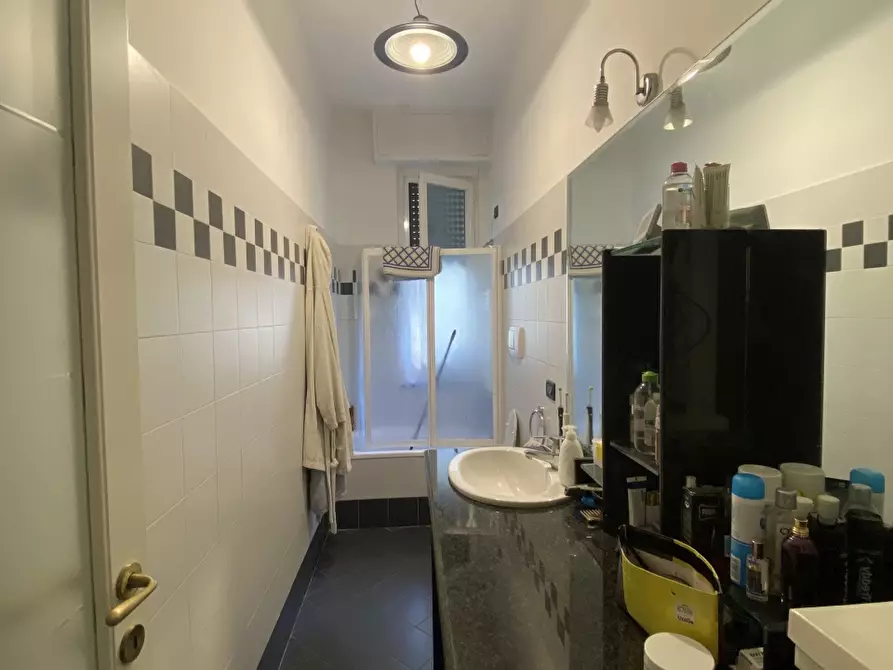 Immagine 6 di Appartamento in vendita  in VIA RAVASCO 1 a Genova