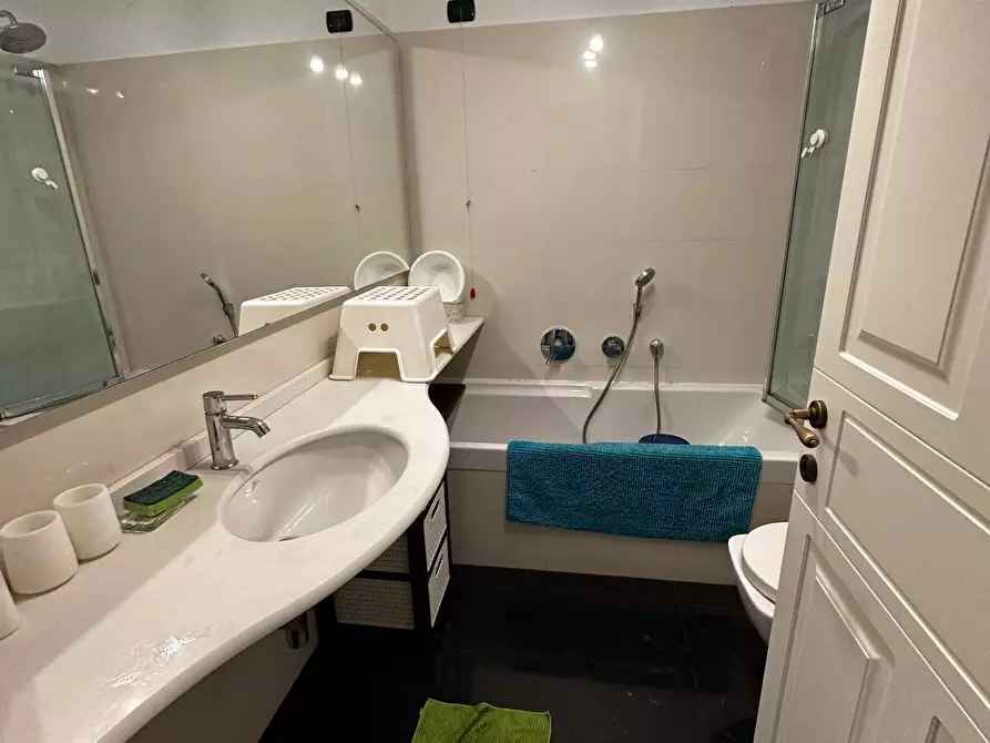 Immagine 4 di Appartamento in affitto  in Via Garibaldi 6 a Genova