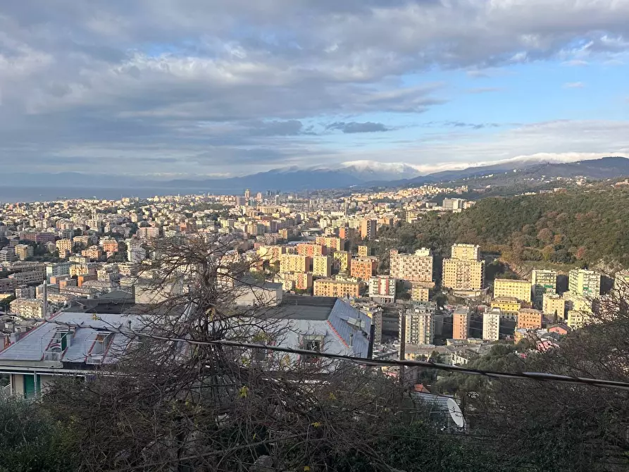Immagine 1 di Casa semindipendente in vendita  in Via Valerio Bocciardo 29 a Genova
