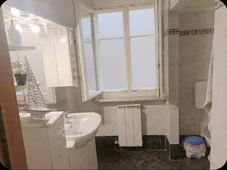 Immagine 6 di Appartamento in vendita  in Via Vicenza 2 a Genova