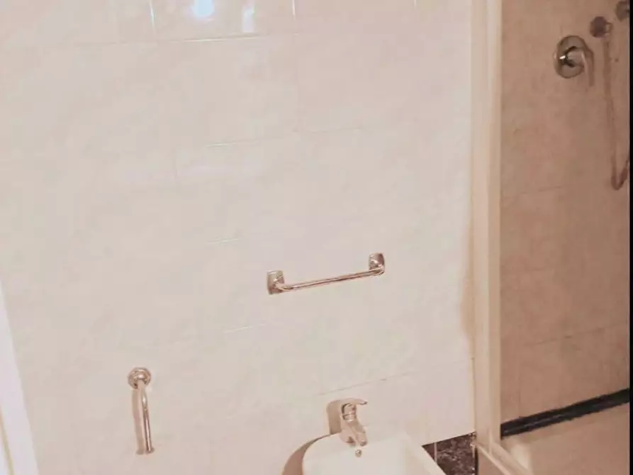 Immagine 9 di Appartamento in vendita  in Via Vicenza 2 a Genova