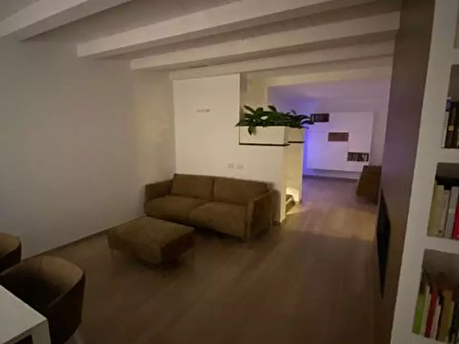 Immagine 8 di Casa semindipendente in vendita  in Via Umberto Maddalena 30 a Beverino