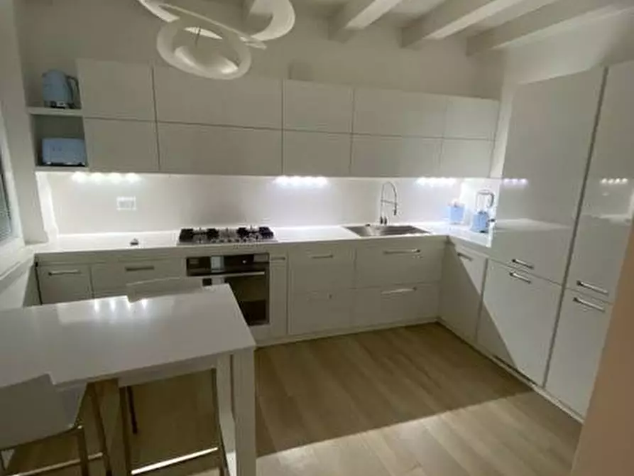 Immagine 10 di Casa semindipendente in vendita  in Via Umberto Maddalena 30 a Beverino