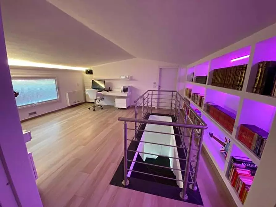 Immagine 27 di Casa semindipendente in vendita  in Via Umberto Maddalena 30 a Beverino