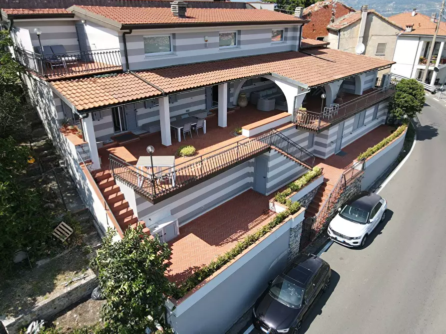 Immagine 47 di Casa semindipendente in vendita  in Via Umberto Maddalena 30 a Beverino