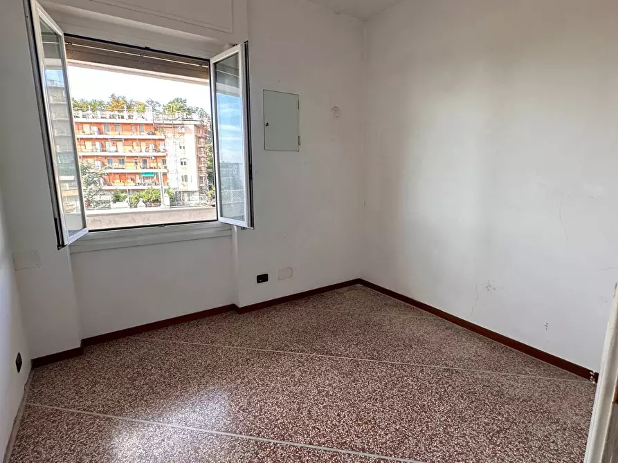 Immagine 9 di Appartamento in vendita  in Via Ferrara 255 a Genova