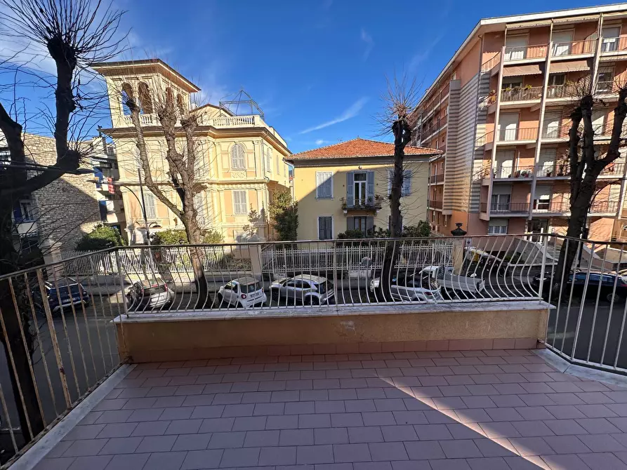 Immagine 3 di Appartamento in affitto  in CORSO BUENOS AIRES a Lavagna