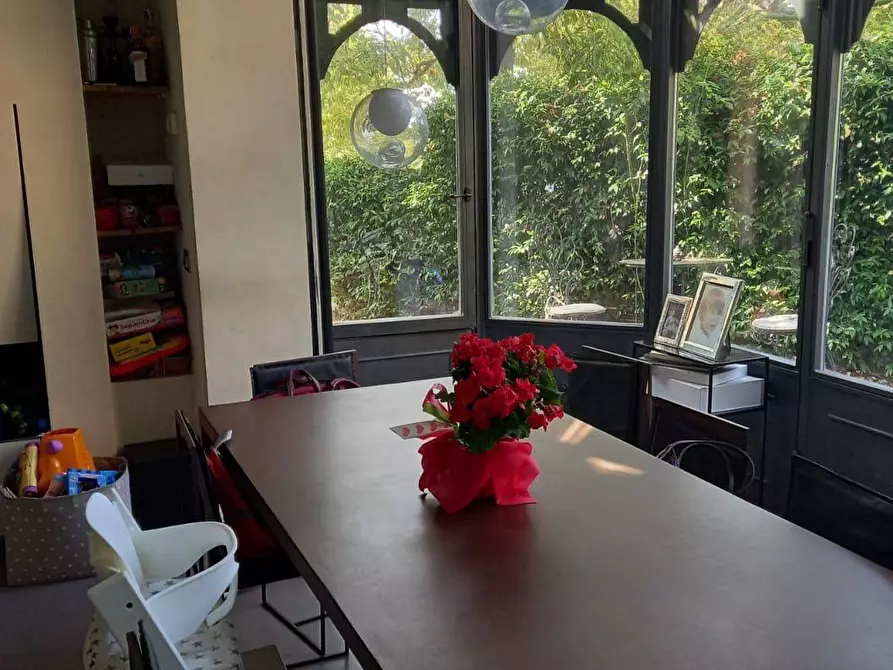 Immagine 6 di Villa in vendita  a Genova