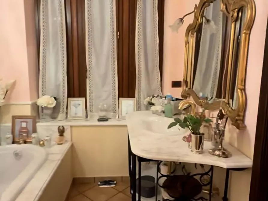 Immagine 15 di Villa in vendita  in Santa Maria del porto a Torriglia