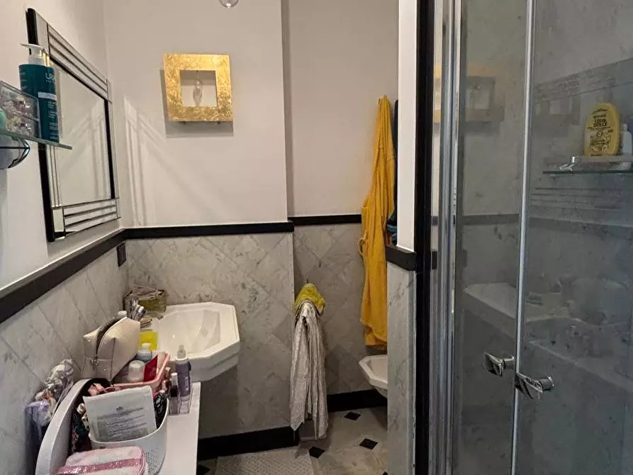 Immagine 60 di Appartamento in vendita  in Via Gorgona 2 a Genova