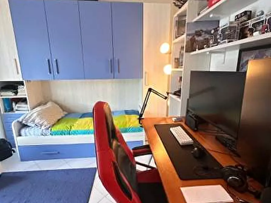 Immagine 7 di Appartamento in vendita  in Via Castagneto a Rapallo