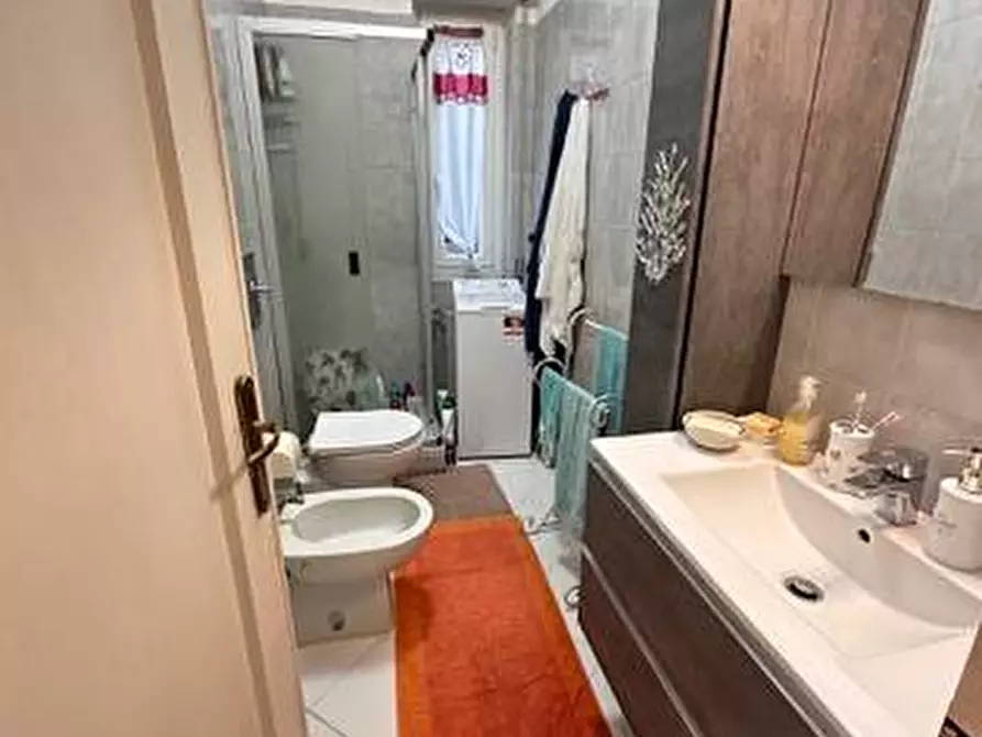 Immagine 9 di Appartamento in vendita  in Via Castagneto a Rapallo