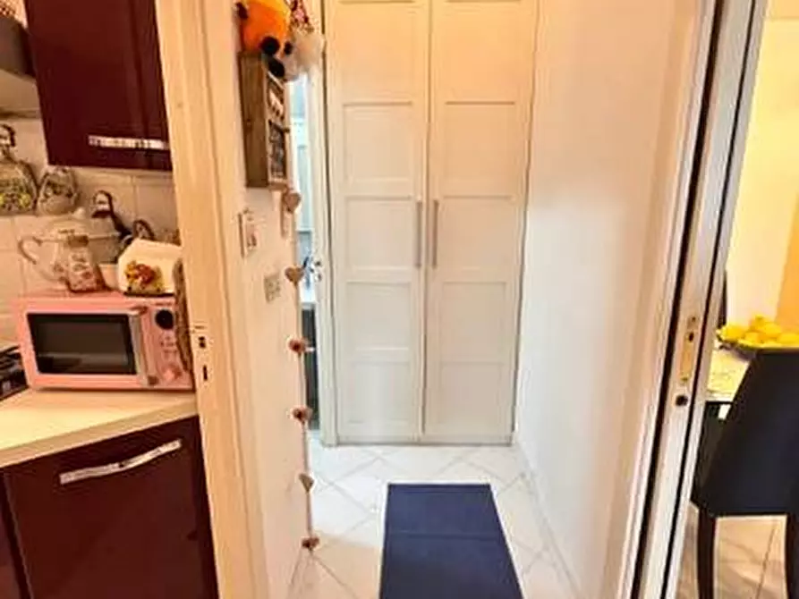 Immagine 11 di Appartamento in vendita  in Via Castagneto a Rapallo