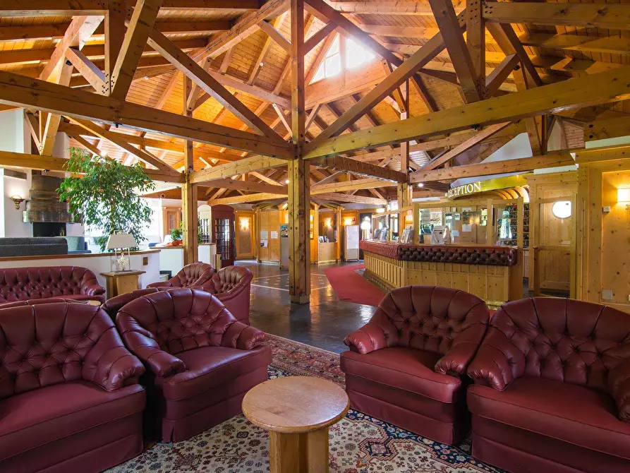 Immagine 10 di Appartamento in vendita  in Via Alemagna 1 a Dobbiaco .Toblach.