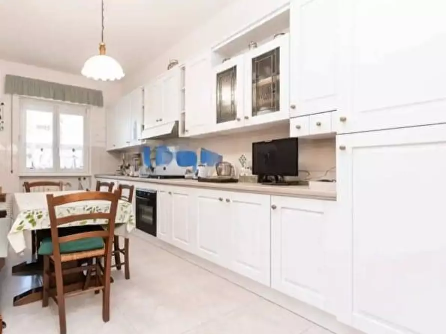 Immagine 1 di Appartamento in vendita  in Via Dei Carpentieri a Genova