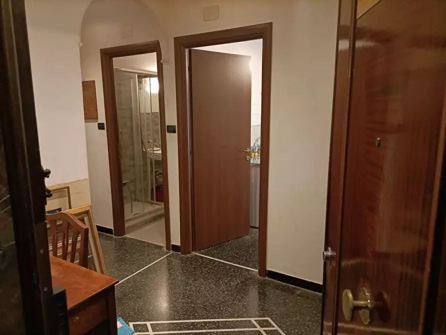 Immagine 6 di Appartamento in vendita  in Via Dei Carpentieri a Genova